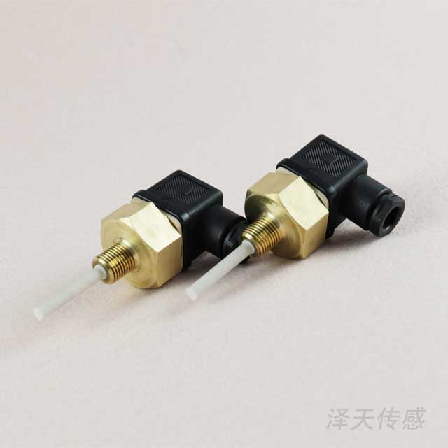 YWB438電容式液位開(kāi)關(guān)